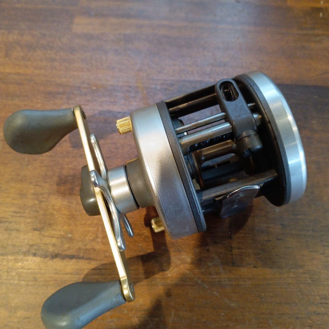 Midas 6 BEARING SYSTEM リール