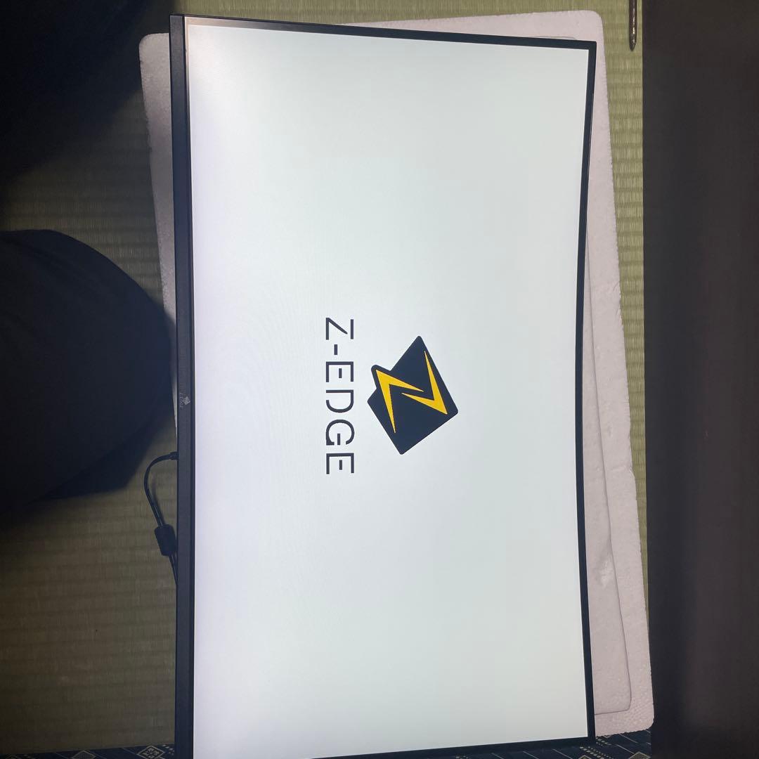 Z-EDGE 27インチ湾曲モニターネジ欠品アリス・スコット