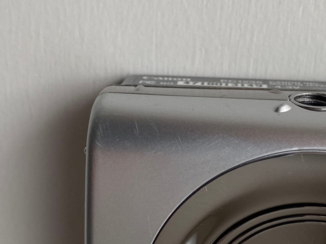 Canon IXY DIGITAL 810IS コンパクトデジタルカメラ　中古品