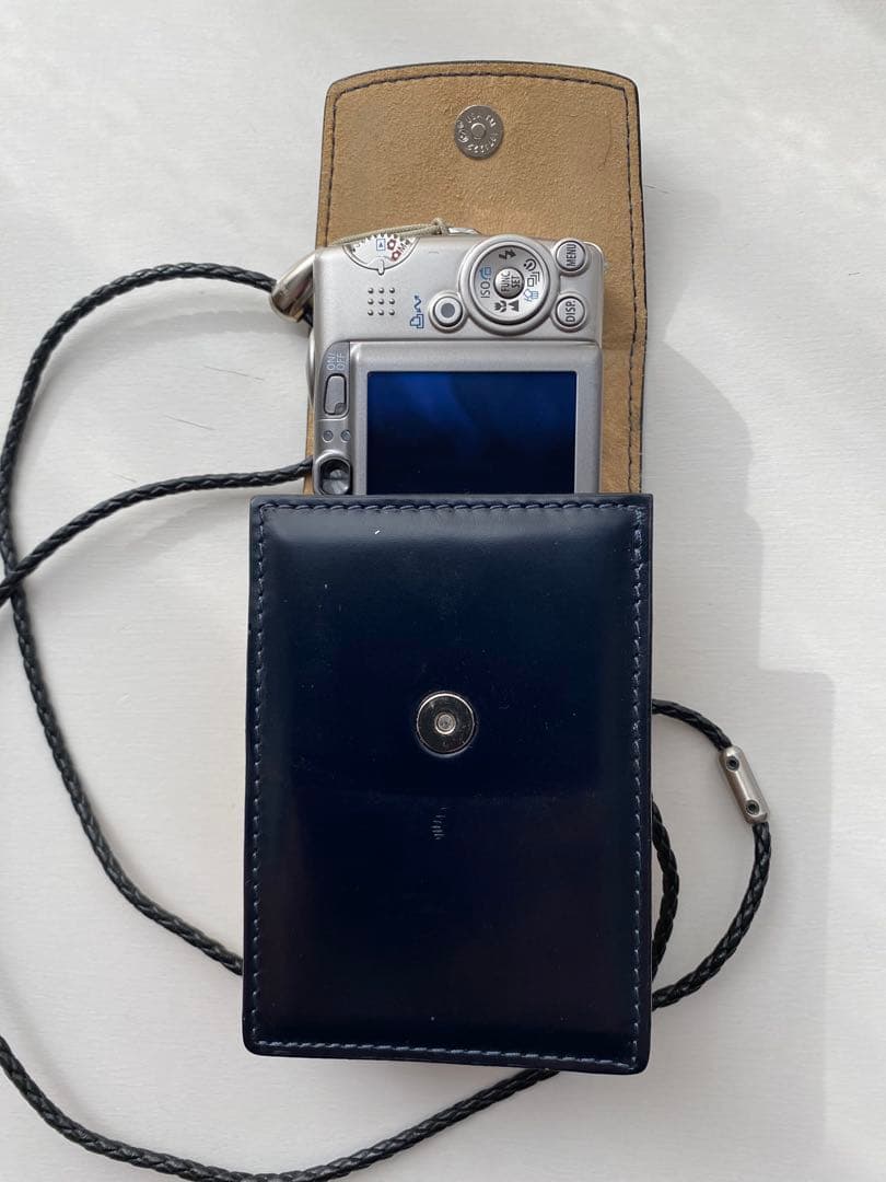 Canon IXY DIGITAL 810IS コンパクトデジタルカメラ　中古品