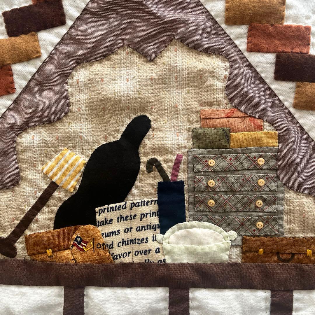 パッチワークタペストリー　ハウスのキルト