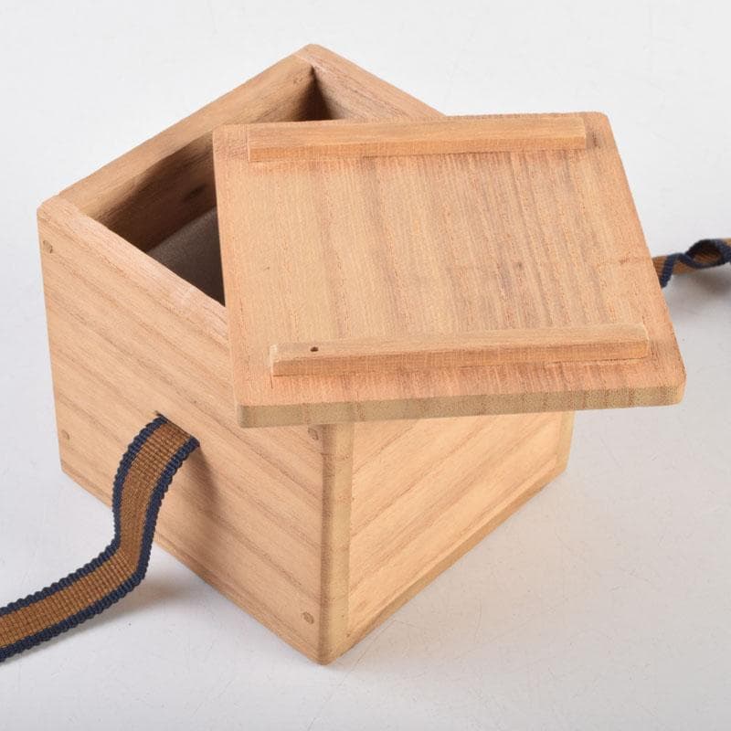 茶道具　塗師　春香作　唐草蒔絵　雪吹茶入　共箱　V　9144