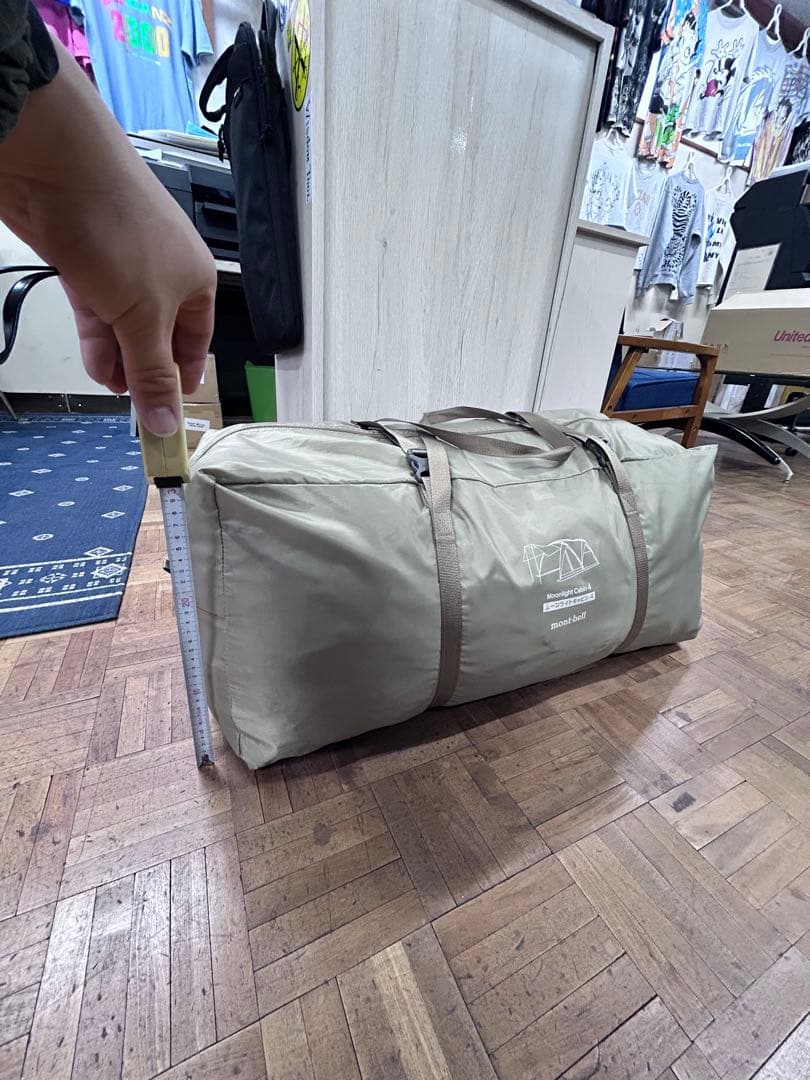 【キャンプ用品】値引き要相談　mont-bell ムーンライトキャビン4