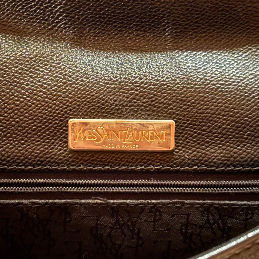 イヴ・サンローラン　ショルダーバッグ