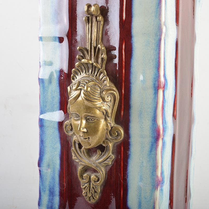 中国　大清乾隆年製款　西洋古銅装飾　辰砂　釉裏紅四方瓶　F　R7049F