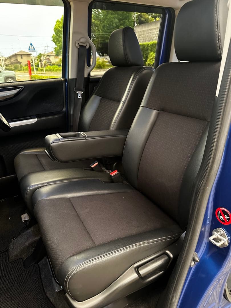 ホンダN-BOXカスタムG・ターボLパッケージ⭐️28年⭐️綺麗‼️車検2年付き‼️