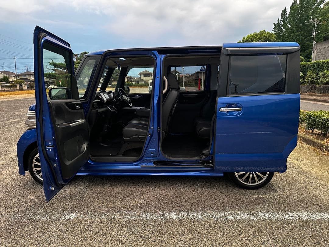 ホンダN-BOXカスタムG・ターボLパッケージ⭐️28年⭐️綺麗‼️車検2年付き‼️