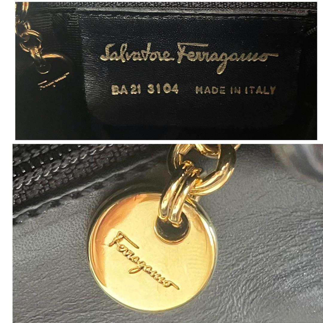 Salvatore Ferragamo ヴァラリボン 2way ショルダーバッグ