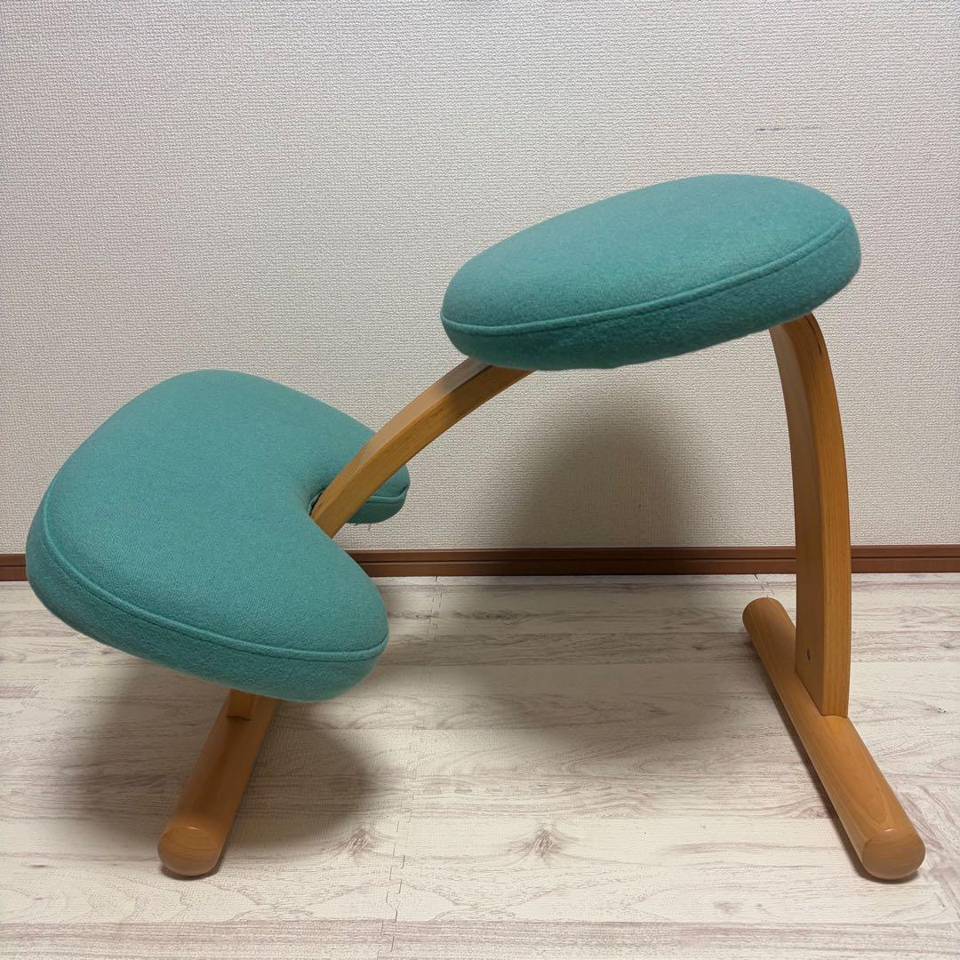 リボ社　rybo 　バランスイージー チェア グリーン　姿勢矯正