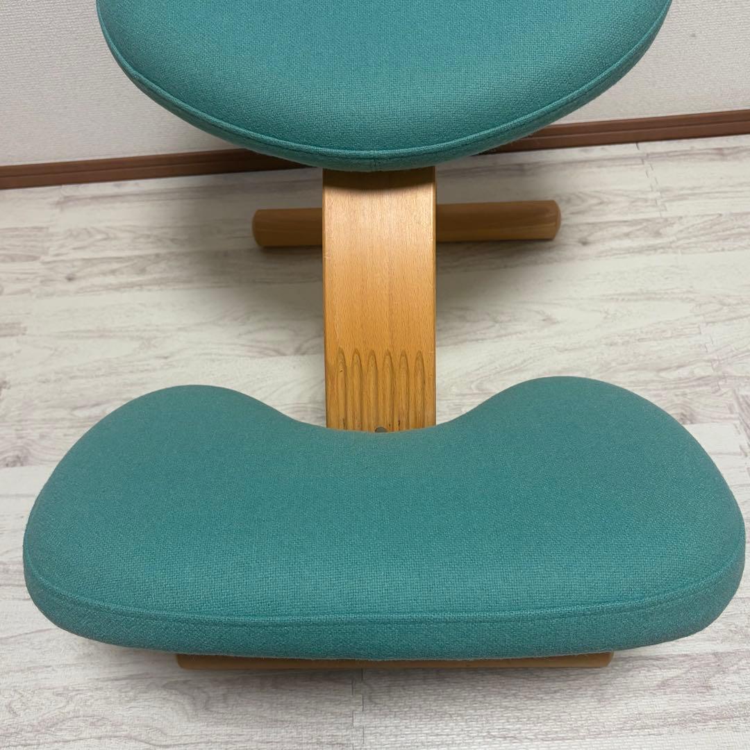 リボ社　rybo 　バランスイージー チェア グリーン　姿勢矯正