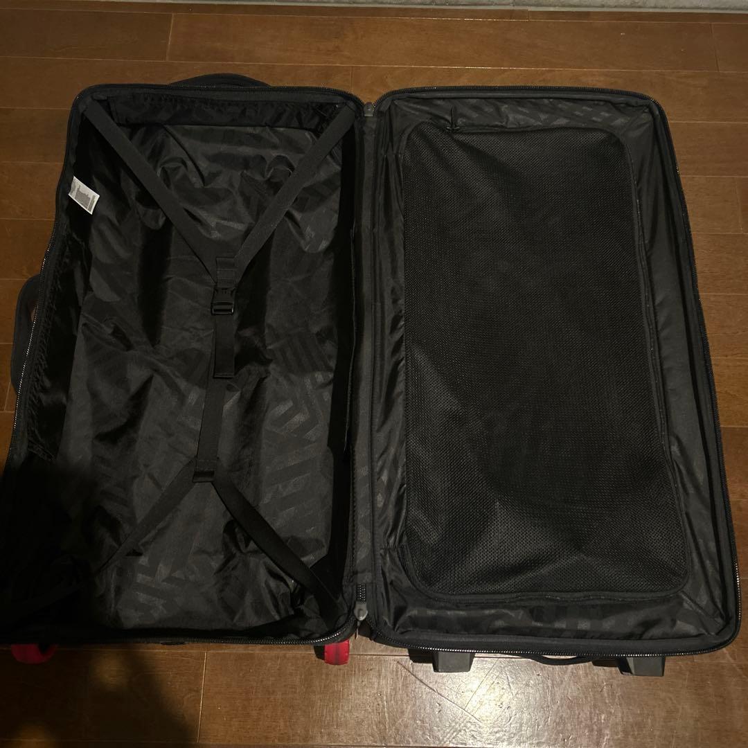 ノースフェイス　キャリーケースLストラトライナー　NM81818 スーツケース