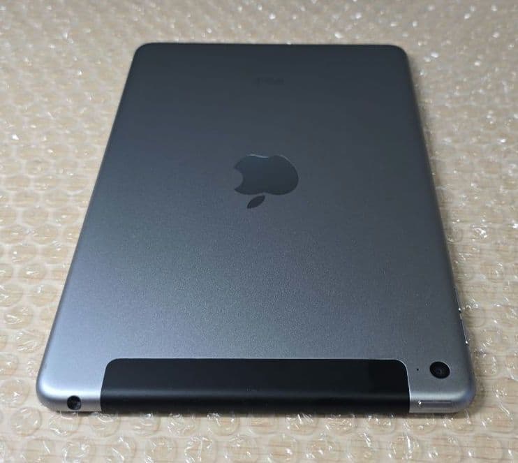 ま*ん様 比較的美品◼️iPad mini 4◼️128GB◼️バッテリー極良品