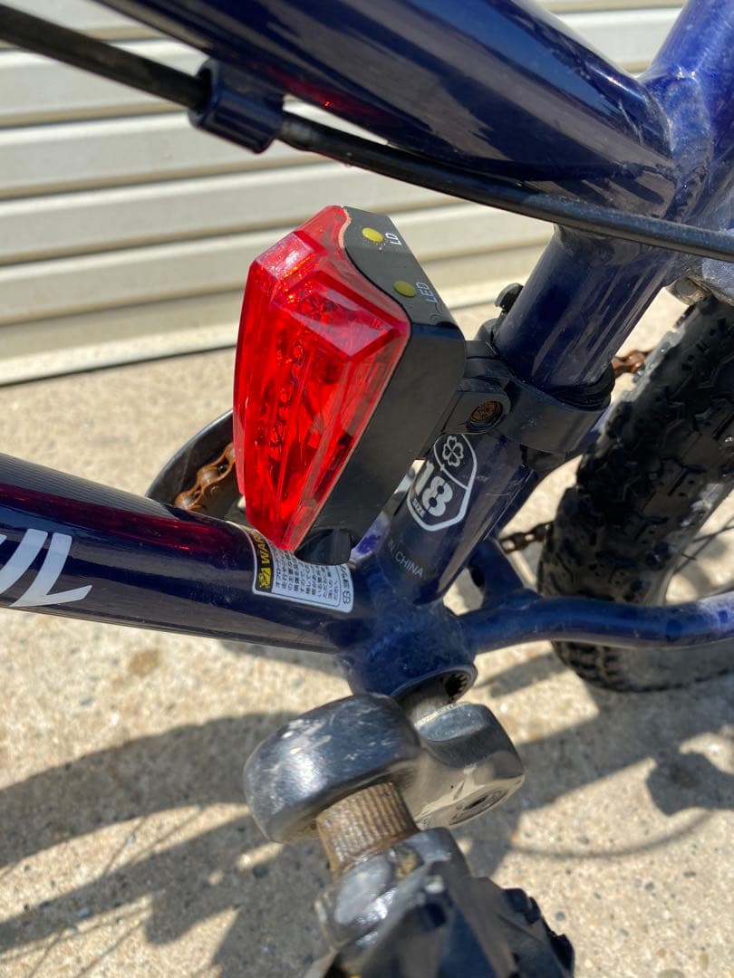 ヨツバサイクル　18インチ　キャプテンネイビー