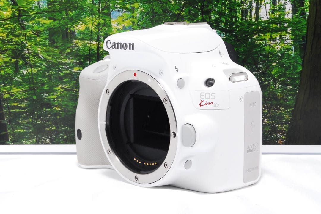 【美品】Canon EOS Kiss X7 ホワイト デジタル一眼カメラ