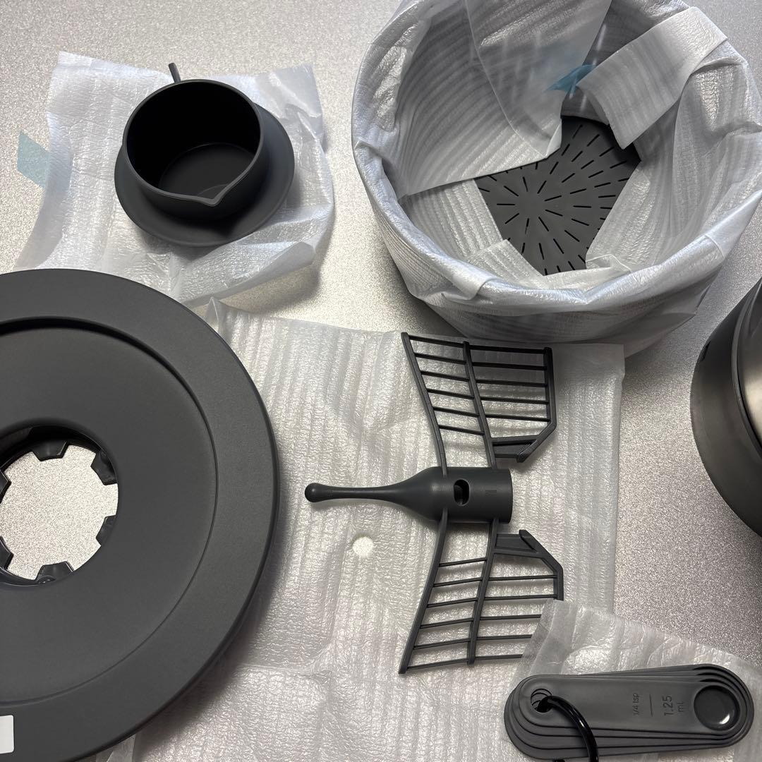 【新品未使用】TOKIT フードプロセッサー 新品未使用 キッチン