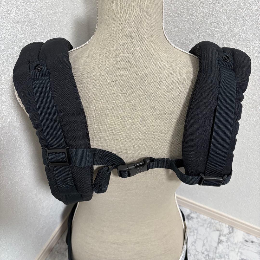 ほぼ新品‼️ケープ付き✨丸洗い済み✨エルゴ　オムニ　360 クールエアー　グレー