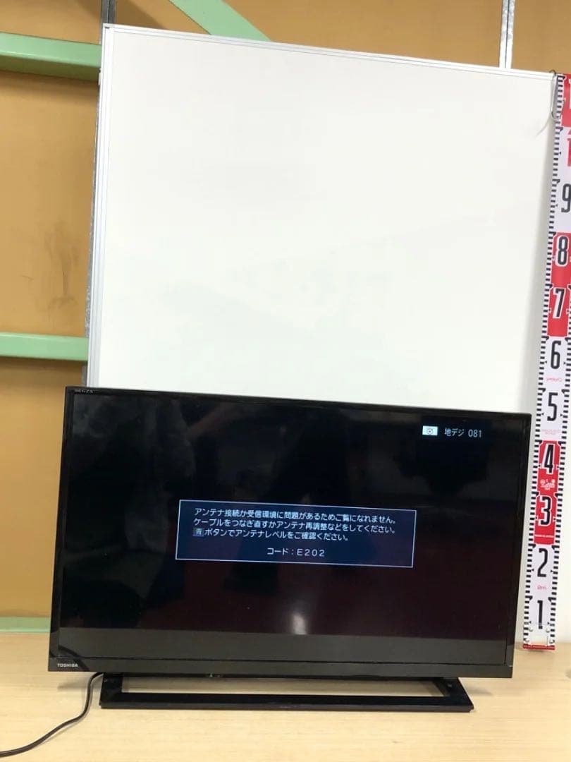 TOSHIBA 32型液晶テレビ 32S22 2018年製 リモコン無し