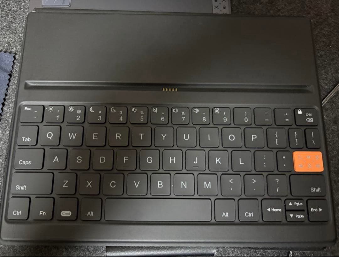 BOOX tab ultra 本体&キーボードカバー付き