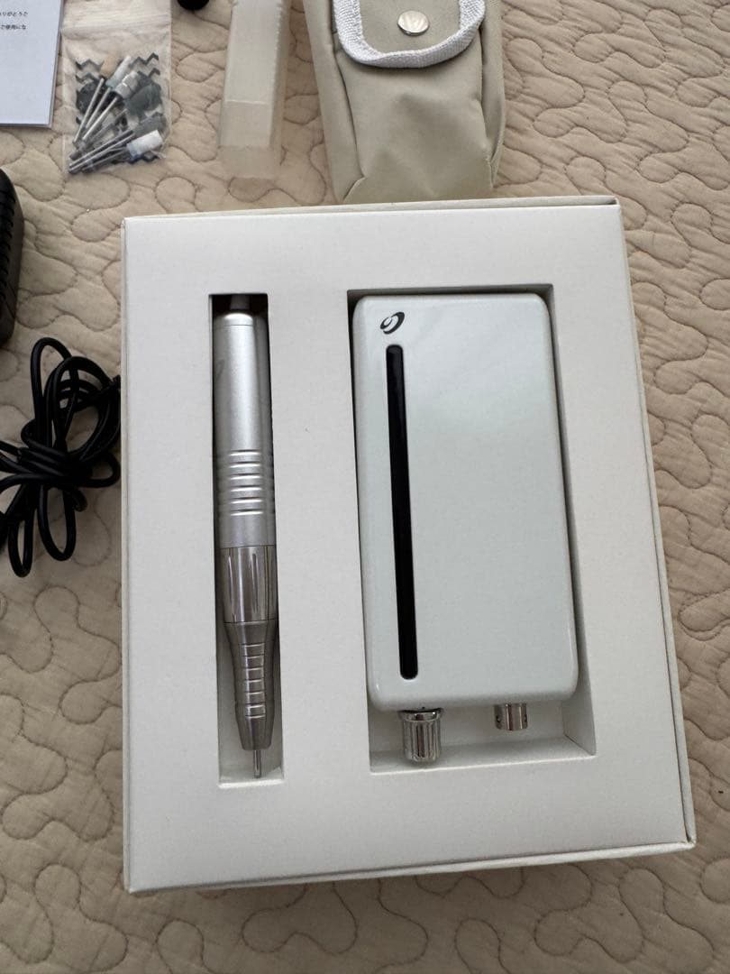 ネイルマシーン　KEVIN