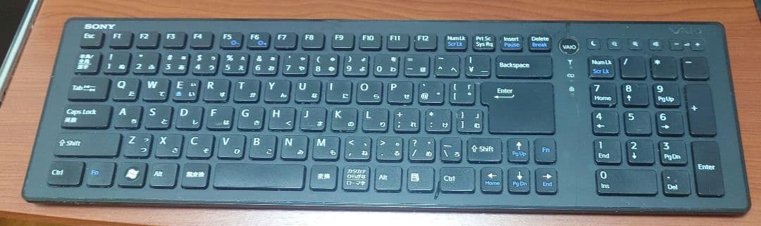 デスクトップ一体型パソコン　SONY VAIO VPCL247FJ