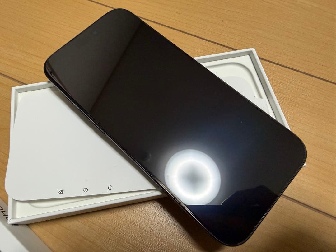 【バッテリー100%】Apple iPhone 16 Pro Max 512GB