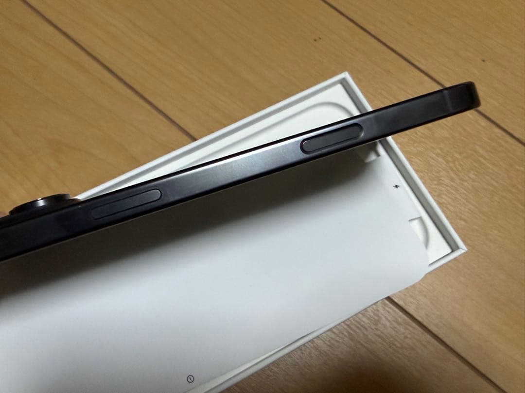 【バッテリー100%】Apple iPhone 16 Pro Max 512GB