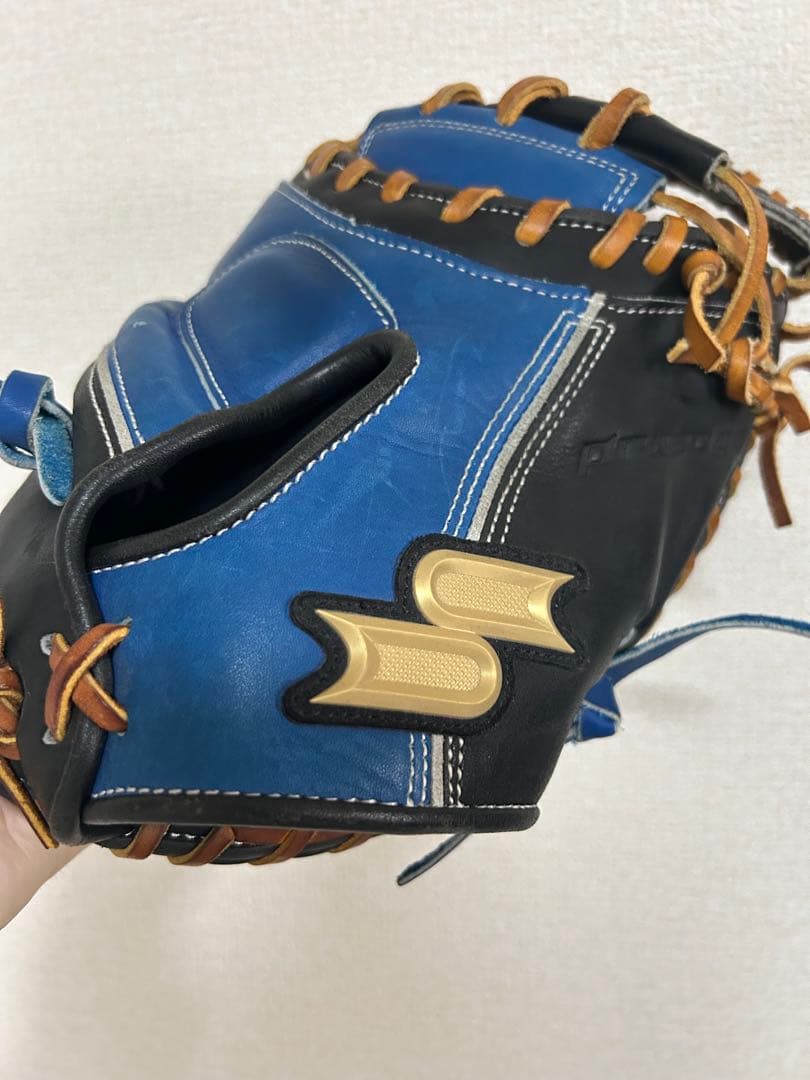 阪神タイガース　梅野隆太郎モデル　軟式用グローブ