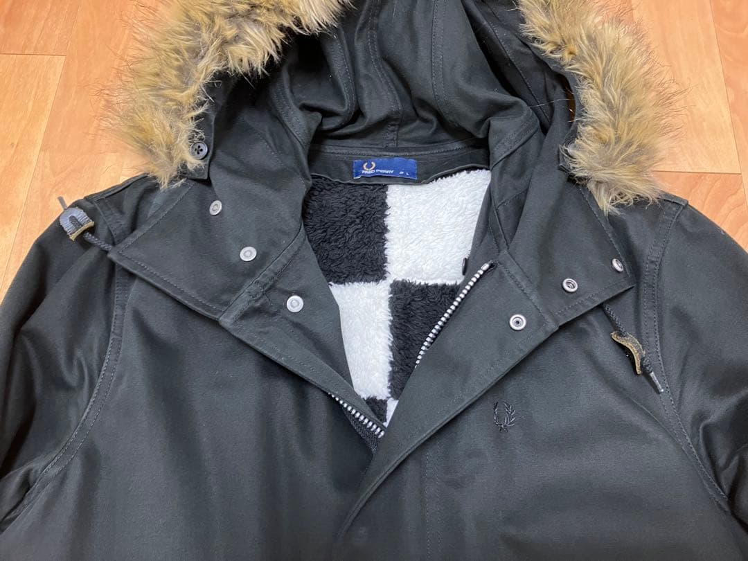 フレッドペリー　モッズコート　ファー、ライナー付き　ブラック