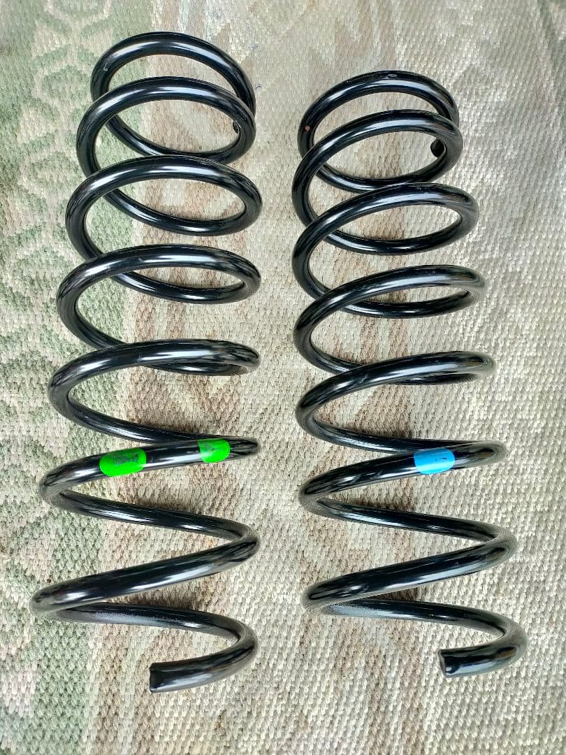 ジムニー　JB64 純正サスペンション　1台分　新車外し