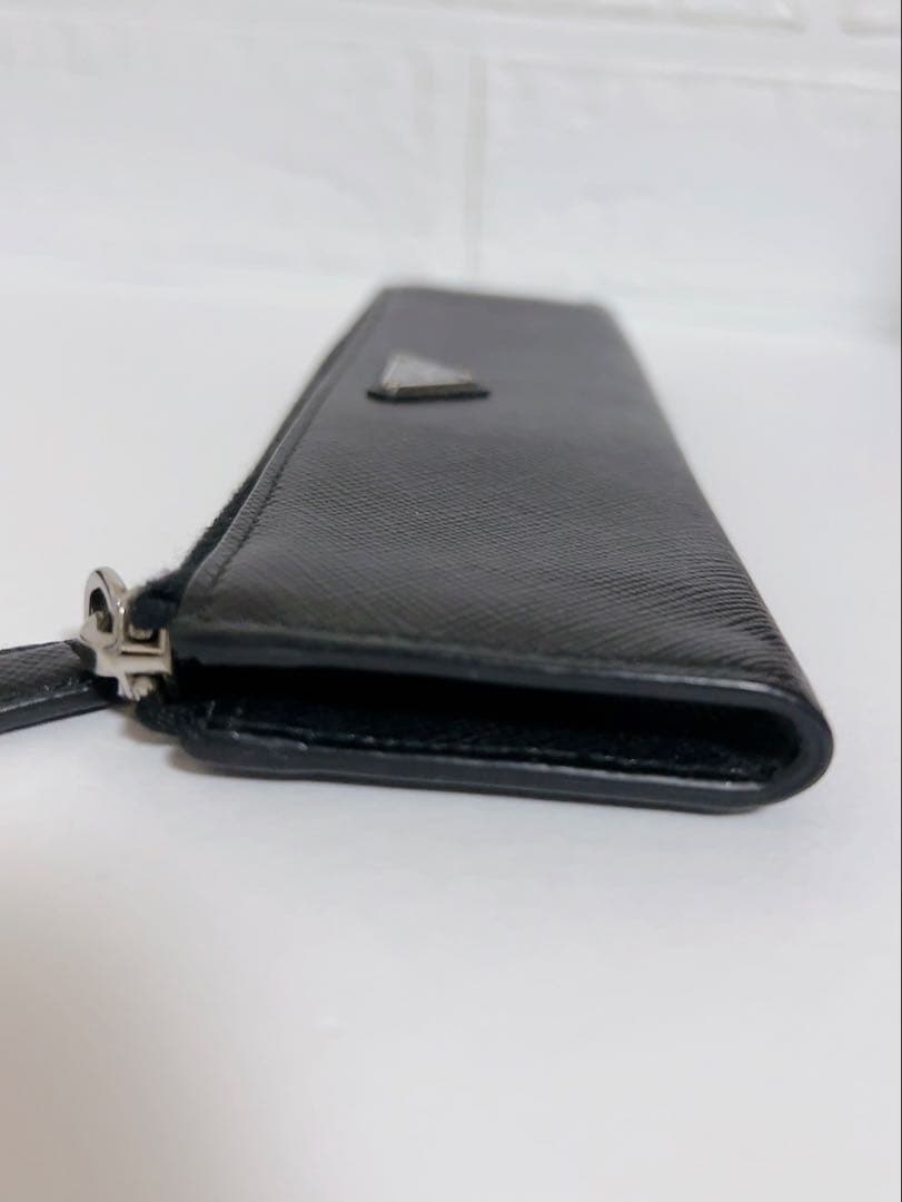 プラダ　PRADA ペンケース　黒　ブラック　三角ロゴ