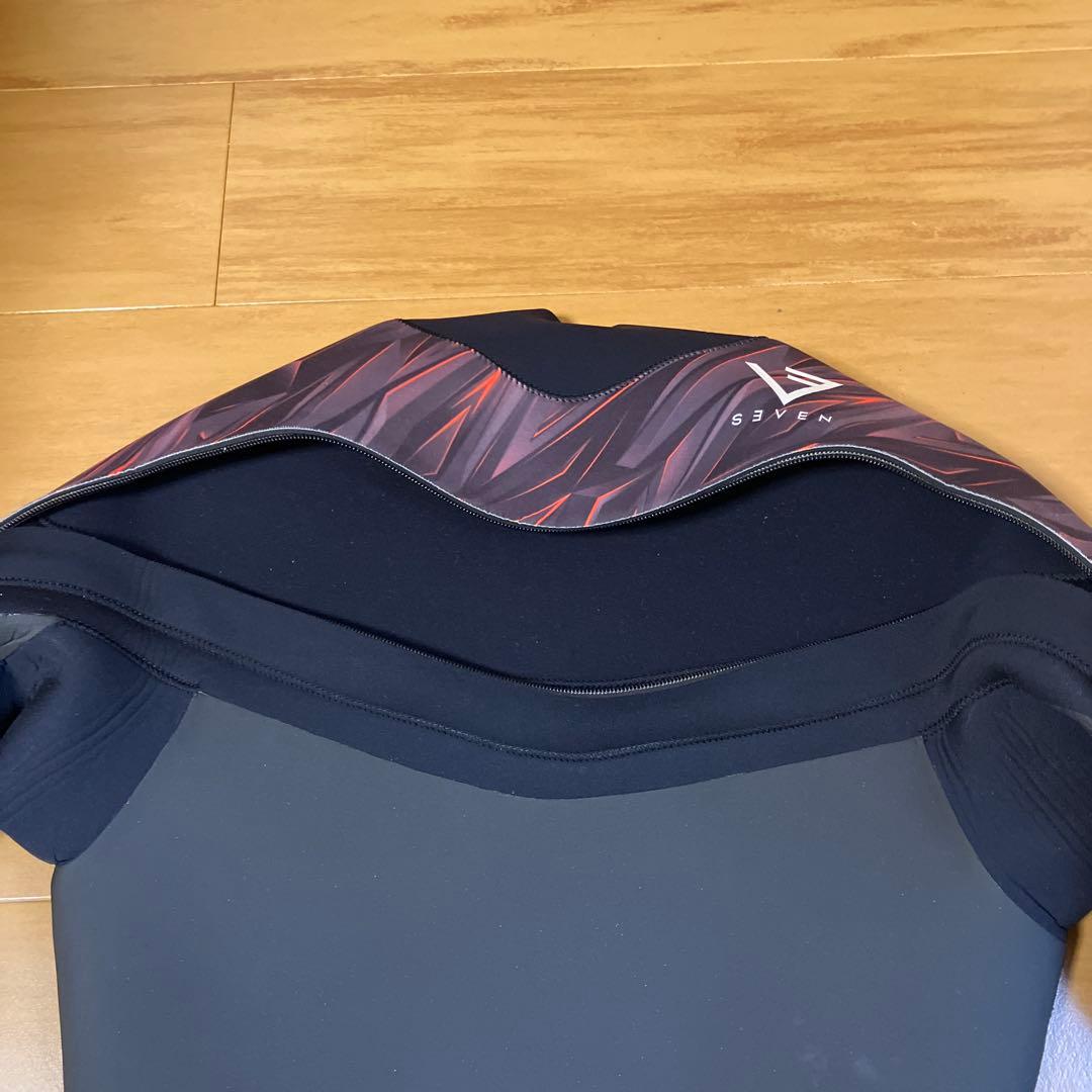 SEVEN セブン　ウェットスーツ　セミドライ　3.5mm×3mm