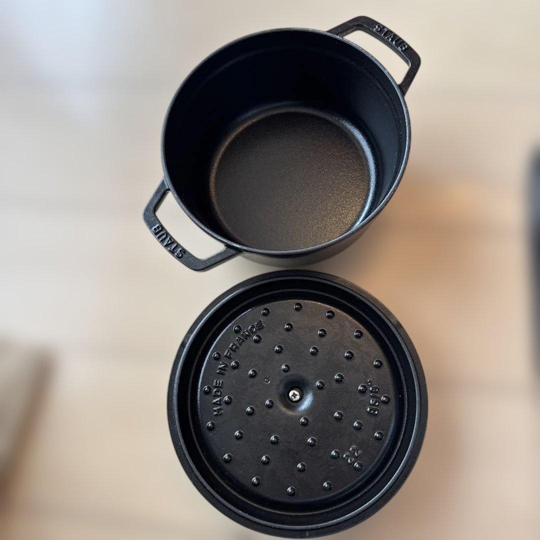 ストウブ ピコ・ココット ラウンド 22cm