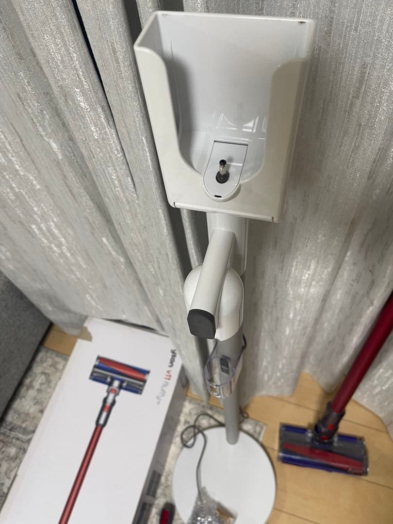 【美品】Dyson コードレスクリーナー V11 sv14 スタンド付け