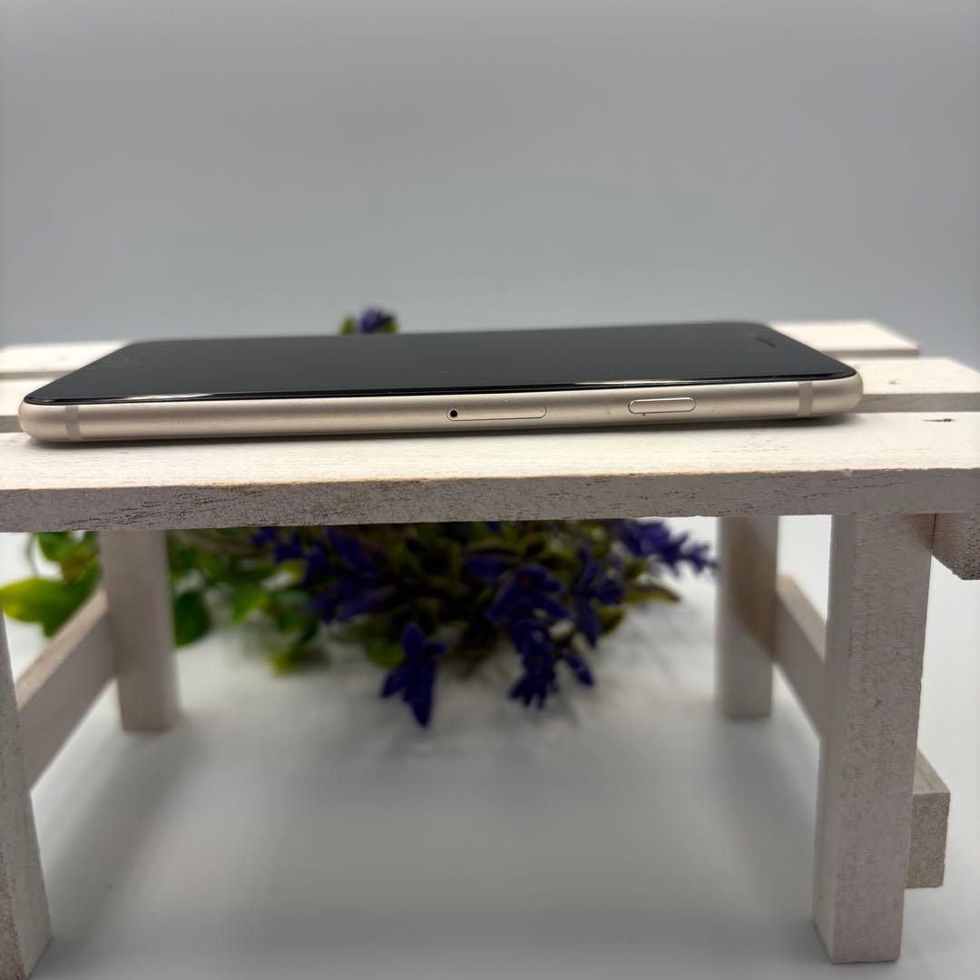 【美品】iPhone SE第3世代 64GB スターライト 5