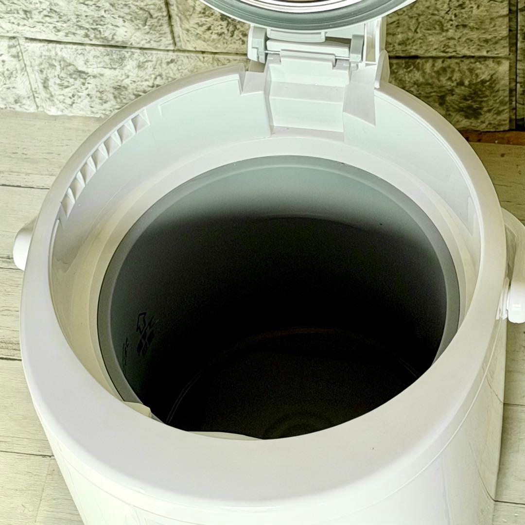 2020年製 象印 スチーム式ポット型加湿器 EE-RQ35