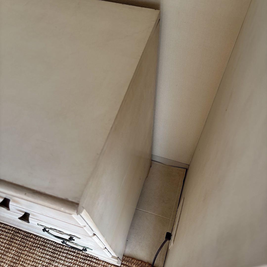 北欧　アンティーク　シャビーシック　チェスト　飾り棚　白家具　フレンチシャビー