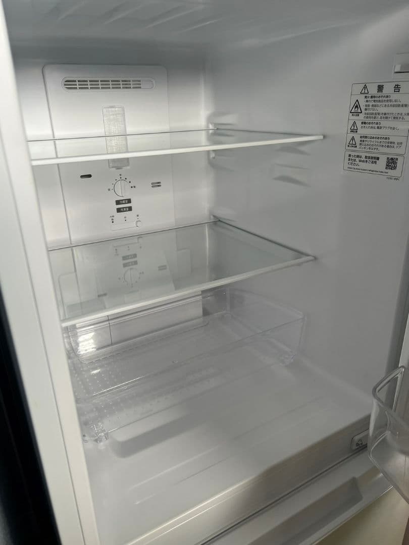 シャープ　SHARP　冷蔵庫　sj-d15g-w 152L