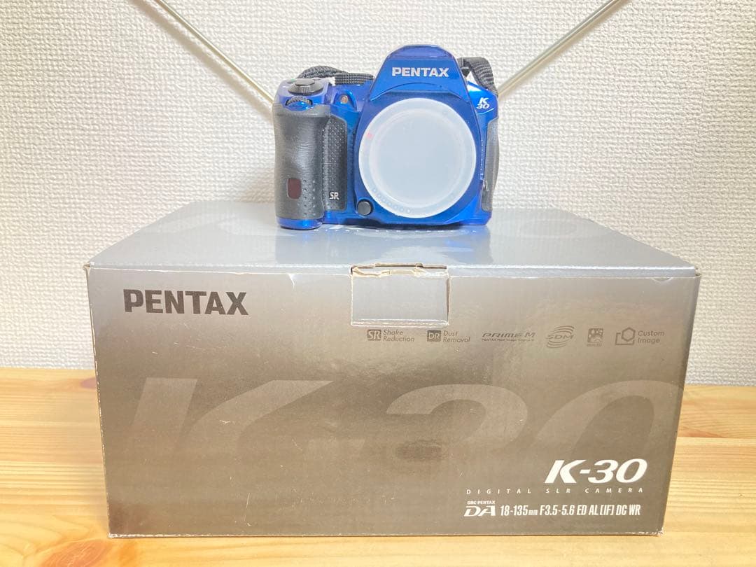 ☆ 付属品多数！！ PENTAX K-30 SR ブルー ペンタックス デジカメ