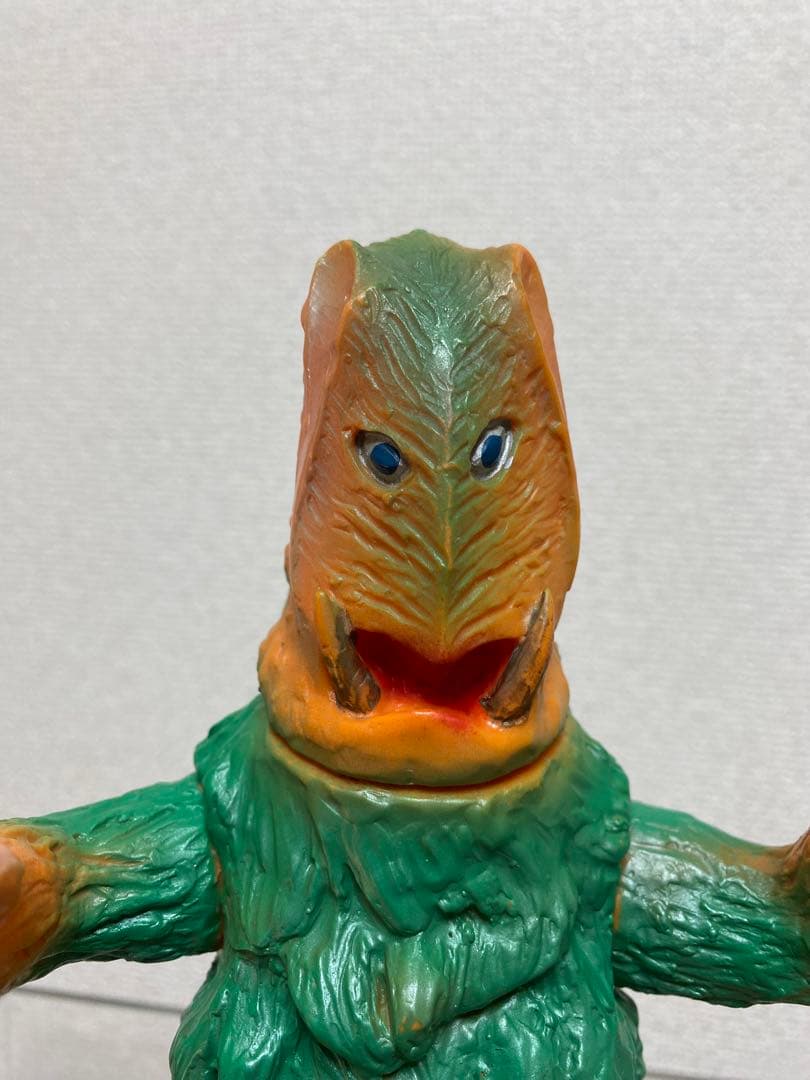 ウルトラ怪獣シリーズ　ザガラウス　マルサン　ソフビ