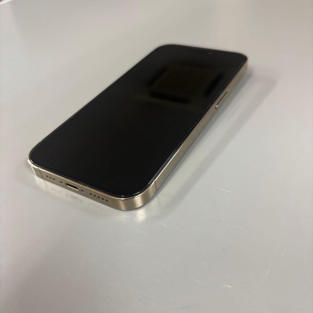 iPhone 14Pro 256GB【背面割れあり】