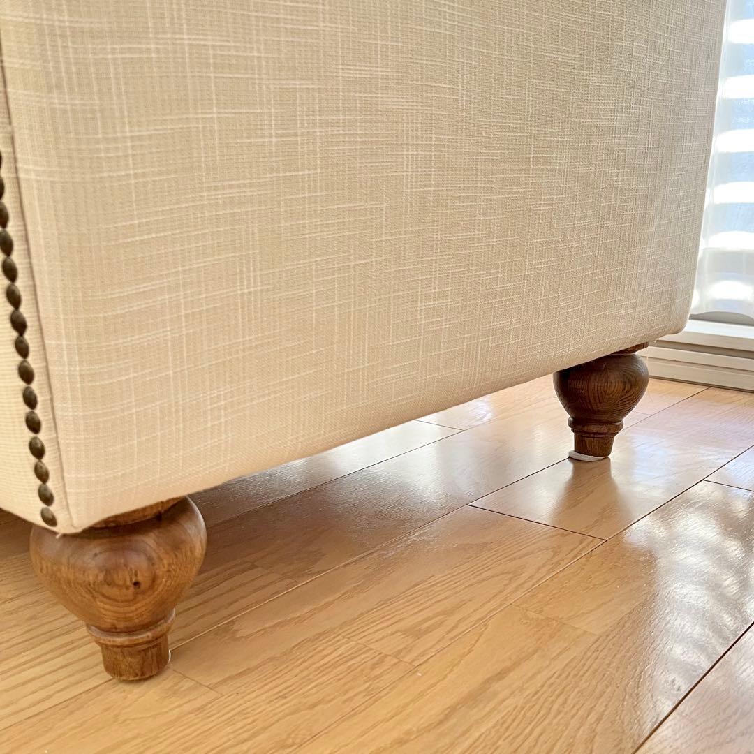 レア物【完売】kinoチェスターフィールドスタイル ラブソファー アイボリー