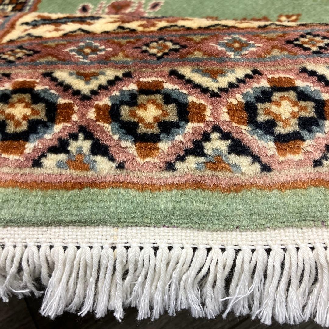 99x65cmパキスタン手織り絨毯ライトグリーンの色合い玄関マット