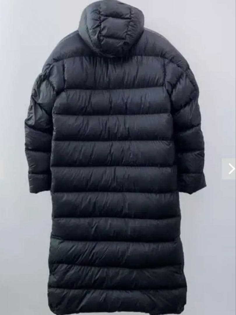 アディダス　adidas ダウンコート　ベンチコート