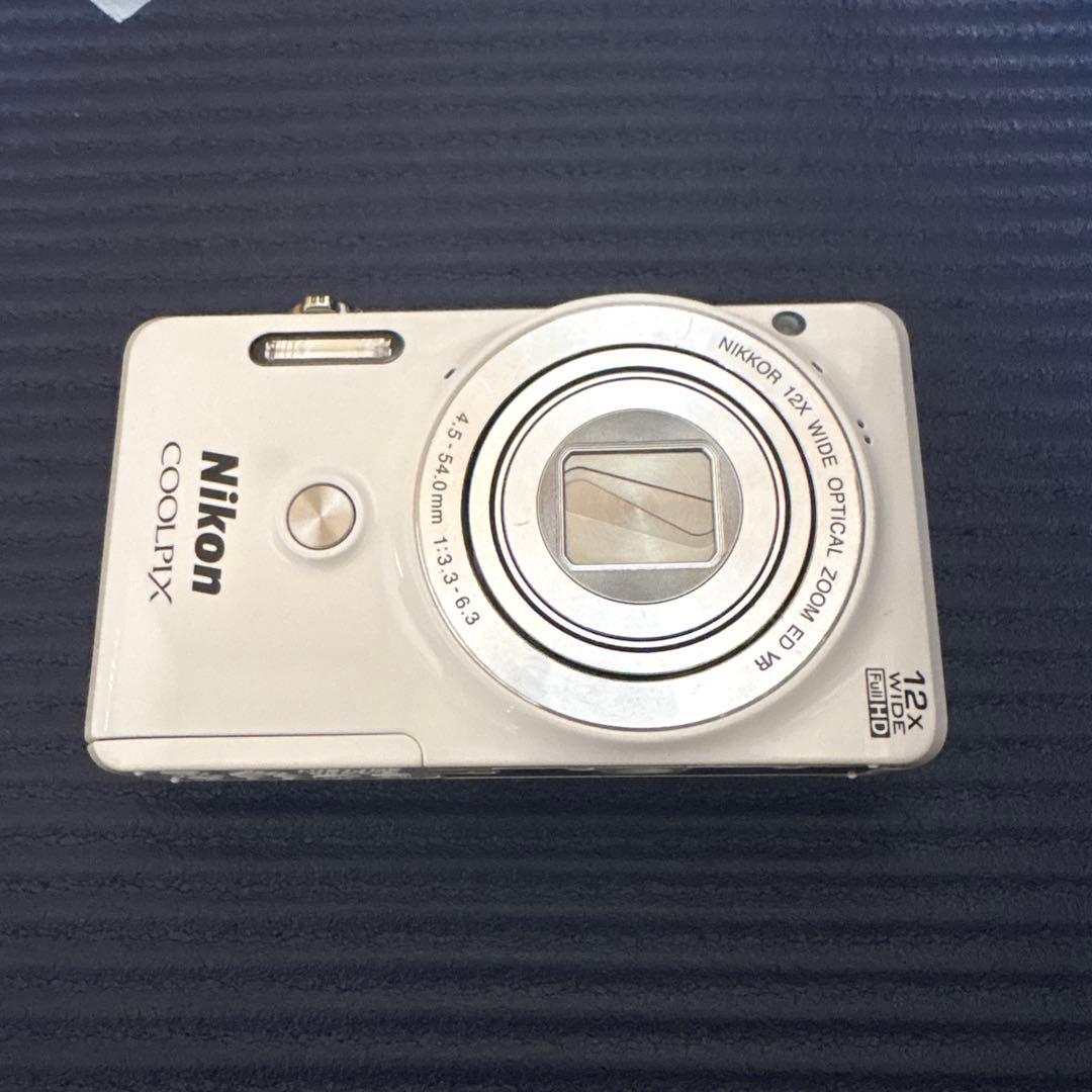 Nikon COOLPIX コンパクトデジタルカメラ