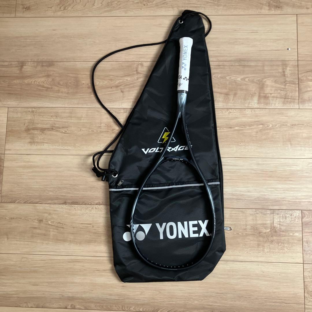 未使用　ソフトテニスラケット　ボルトレイジ8S