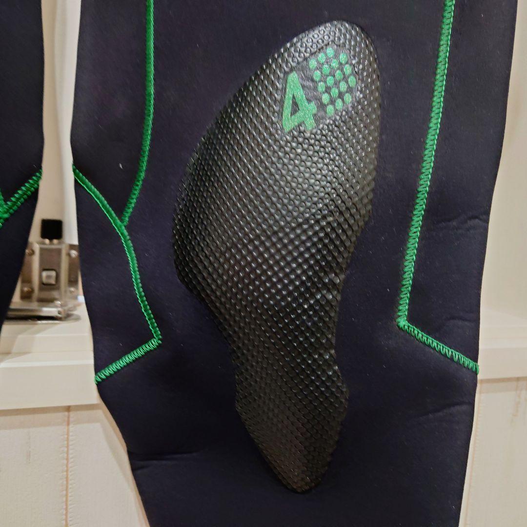 美品 16万 4DIMENSIONS ウェットスーツ フルスーツ ブーツ付