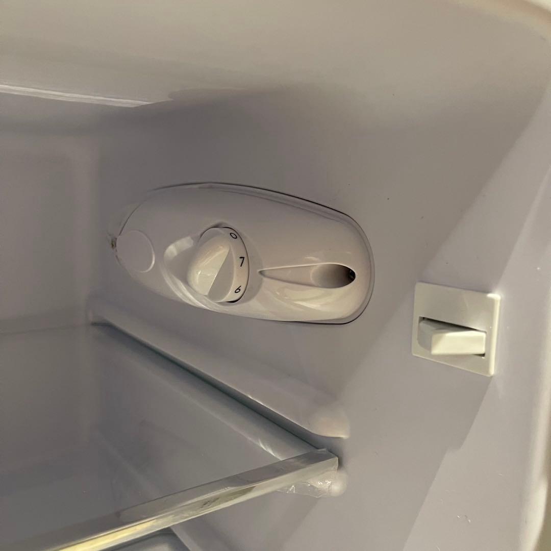 アイリスオーヤマ レトロ風 冷凍冷蔵庫 81L PRR-082D-W2022年製