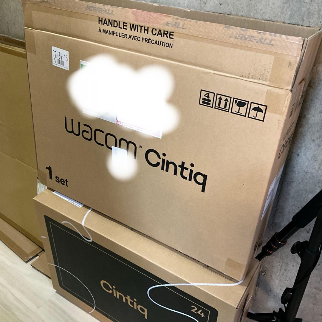 ディスプレイ・モニター本体 Wacom Cintiq 24 TDTK246K4C