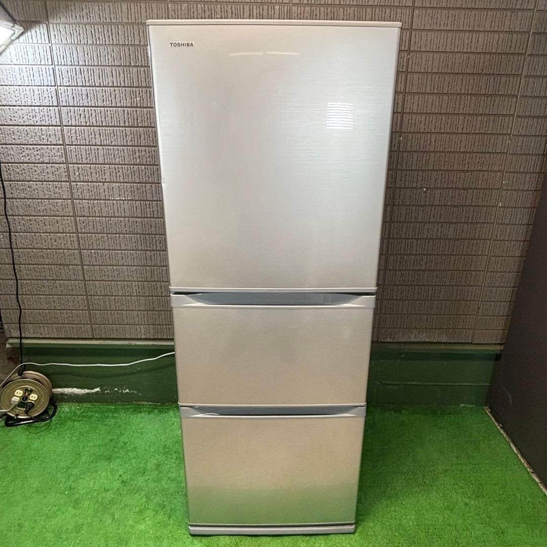 TOSHIBA 330L 冷蔵庫 大容量 2017年製【地域限定配送無料】