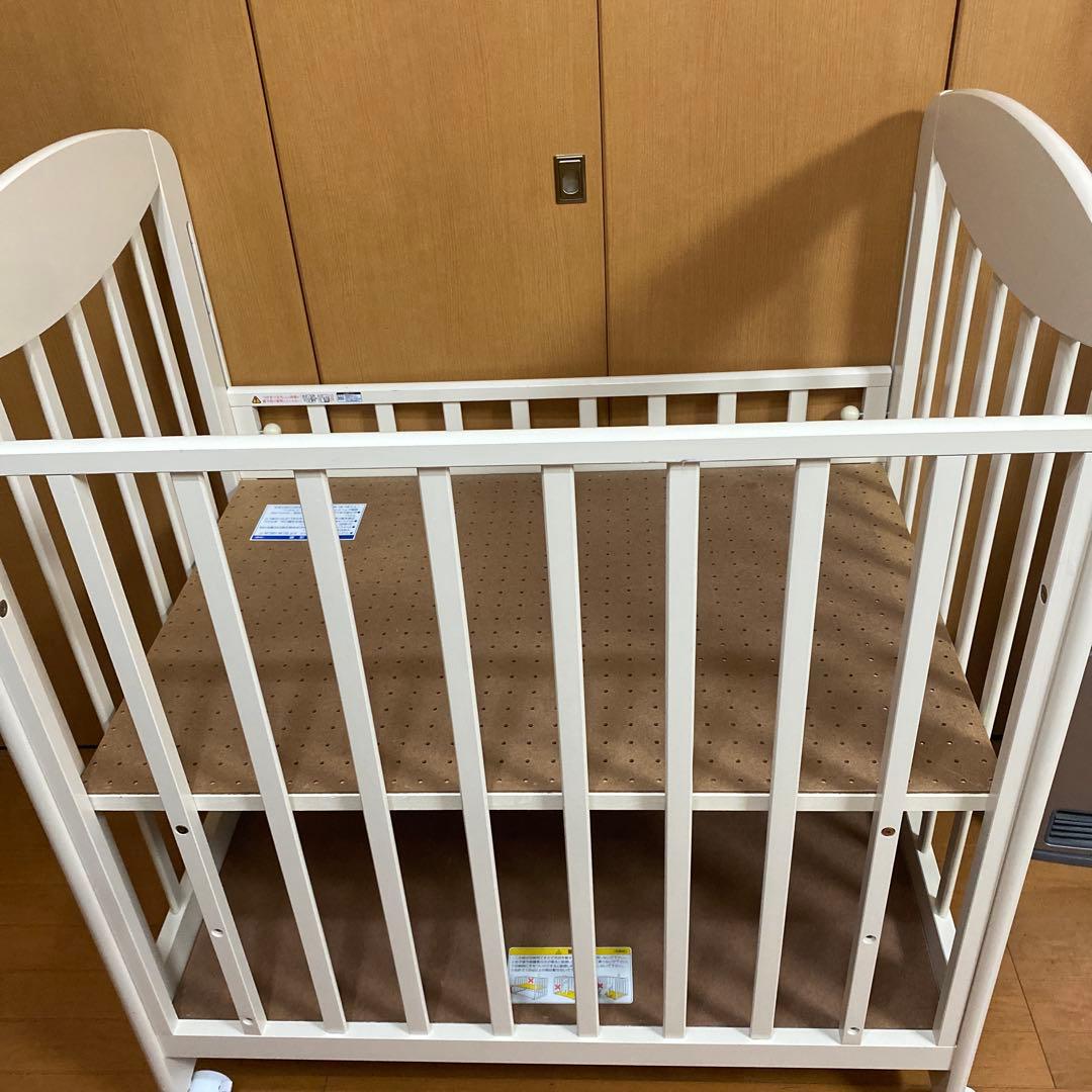 カトージ ベビーベッド ミニ立ちベッド プチバニラ 02356 直接取り引き可